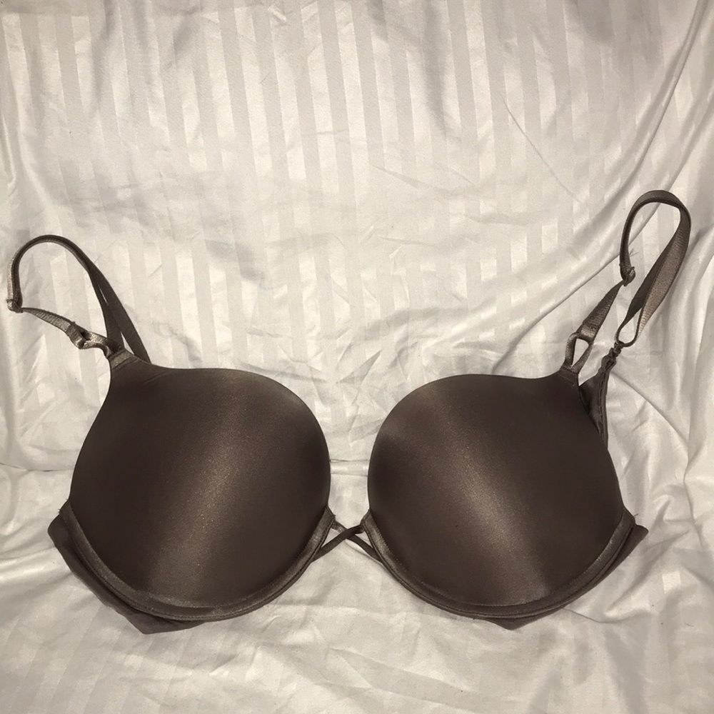 BOMBSHELL Victoria’s Secret 34D Bra